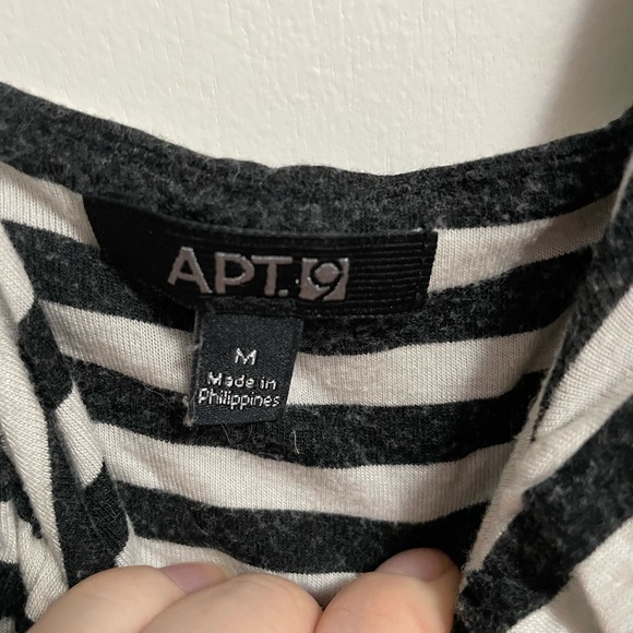 Apt 9 black and white stripes dress medium - Picture 4 of 6